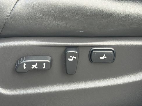 Used 2015 INFINITI QX80 4WD w/ Deluxe Technology Package image 19