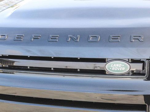 Used 2023 Land Rover Defender 110 X AWD/4WD image 5