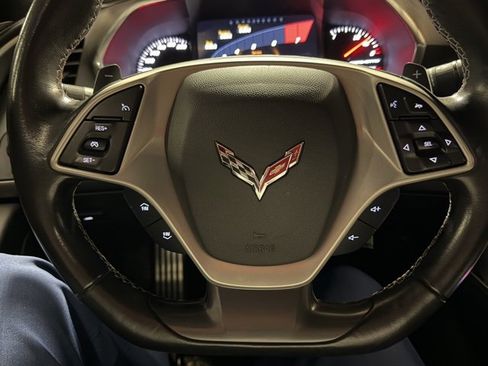 Used 2019 Chevrolet Corvette Stingray Coupe w/ 1LT image 11