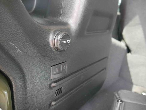 Certified 2023 Jeep Wrangler Unlimited AWD/4WD image 12