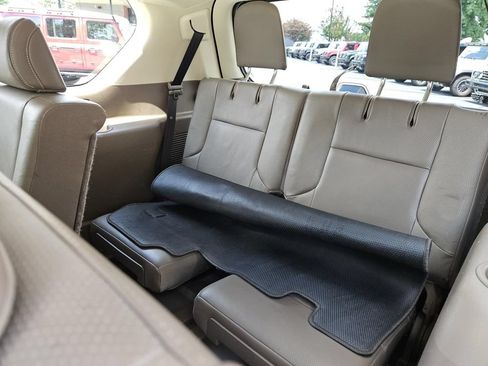 Used 2016 Lexus GX 460 w/ Premium Package AWD/4WD image 12