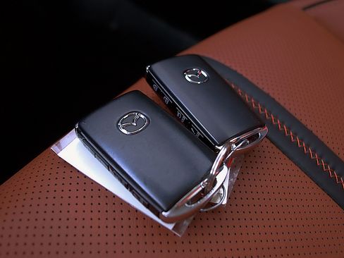 Used 2024 MAZDA CX-50 AWD 2.5 Turbo w/ Cargo Package image 29