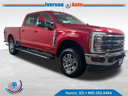 Used 2023 Ford F350 Lariat AWD/4WD image 1