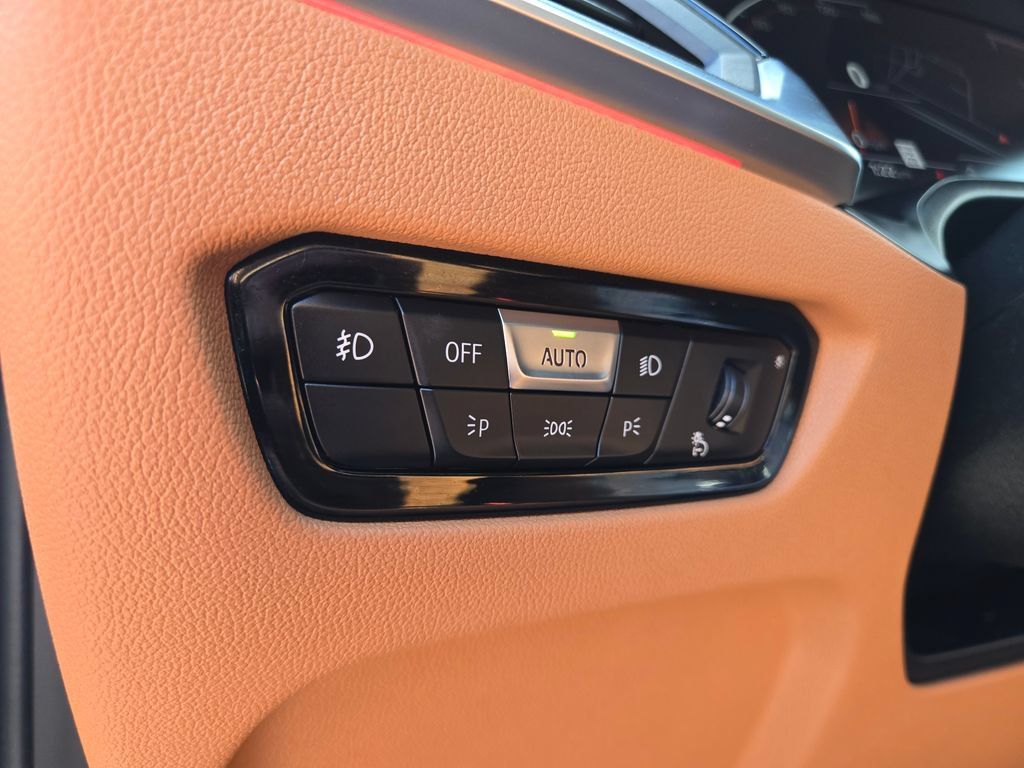 Used 2023 BMW 430i xDrive Coupe w/ M Sport Package AWD/4WD image 18