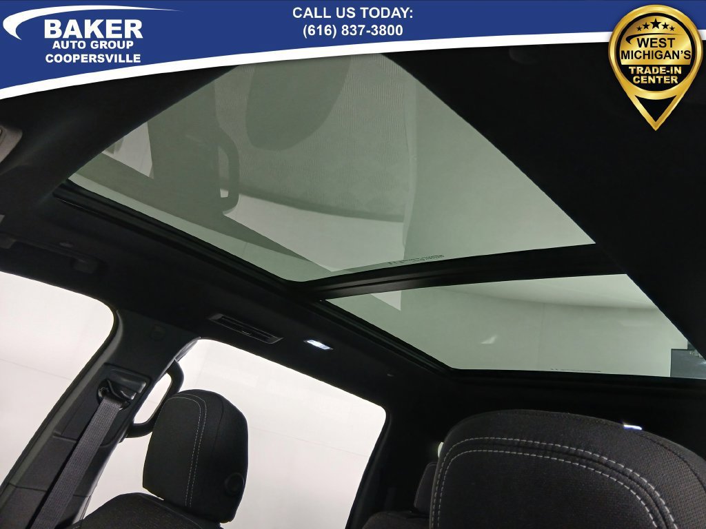 New 2027 Chevrolet Traverse LT w/ Sun and Wheel Package AWD/4WD image 24