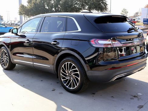 Used 2019 Lincoln Nautilus Reserve image 9