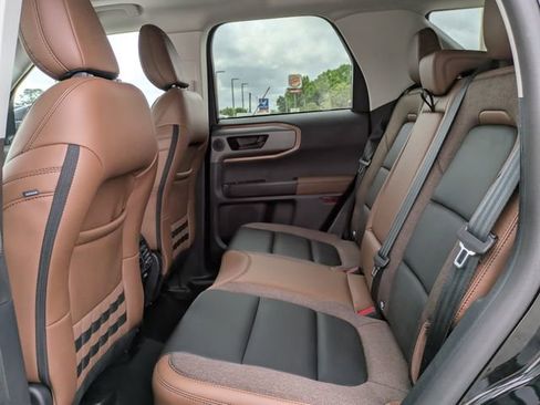 Certified 2025 Ford Bronco Sport Outer Banks w/ Outer Banks Tech Package+ AWD/4WD image 14