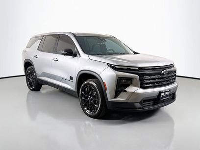 Used 2024 Chevrolet Traverse LS w/ Midnight/Sport Edition