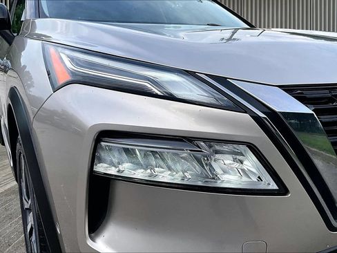 Used 2021 Nissan Rogue Platinum AWD/4WD image 30