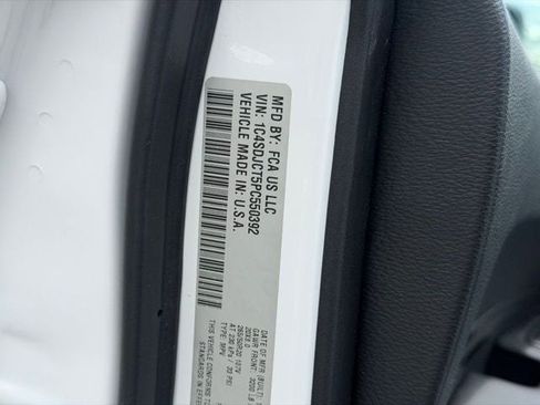 Used 2023 Dodge Durango R/T AWD/4WD image 26