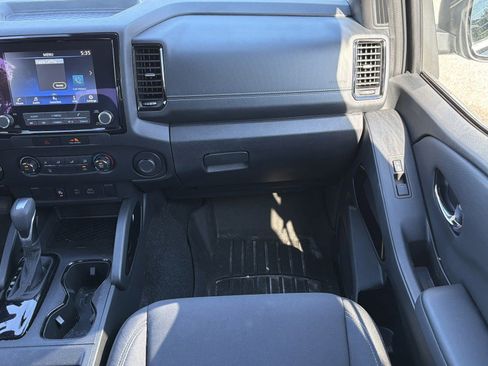 Used 2023 Nissan Frontier SV w/ Midnight Edition Package AWD/4WD image 14