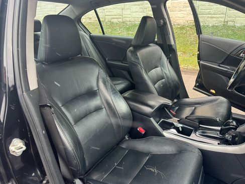 Used 2017 Honda Accord EX-L image 34