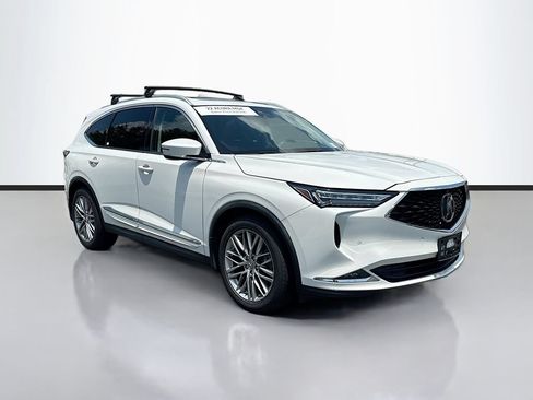 Used 2022 Acura MDX SH-AWD w/ Advance Package image 3