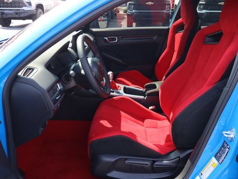 Used 2025 Honda Civic Type R image 6