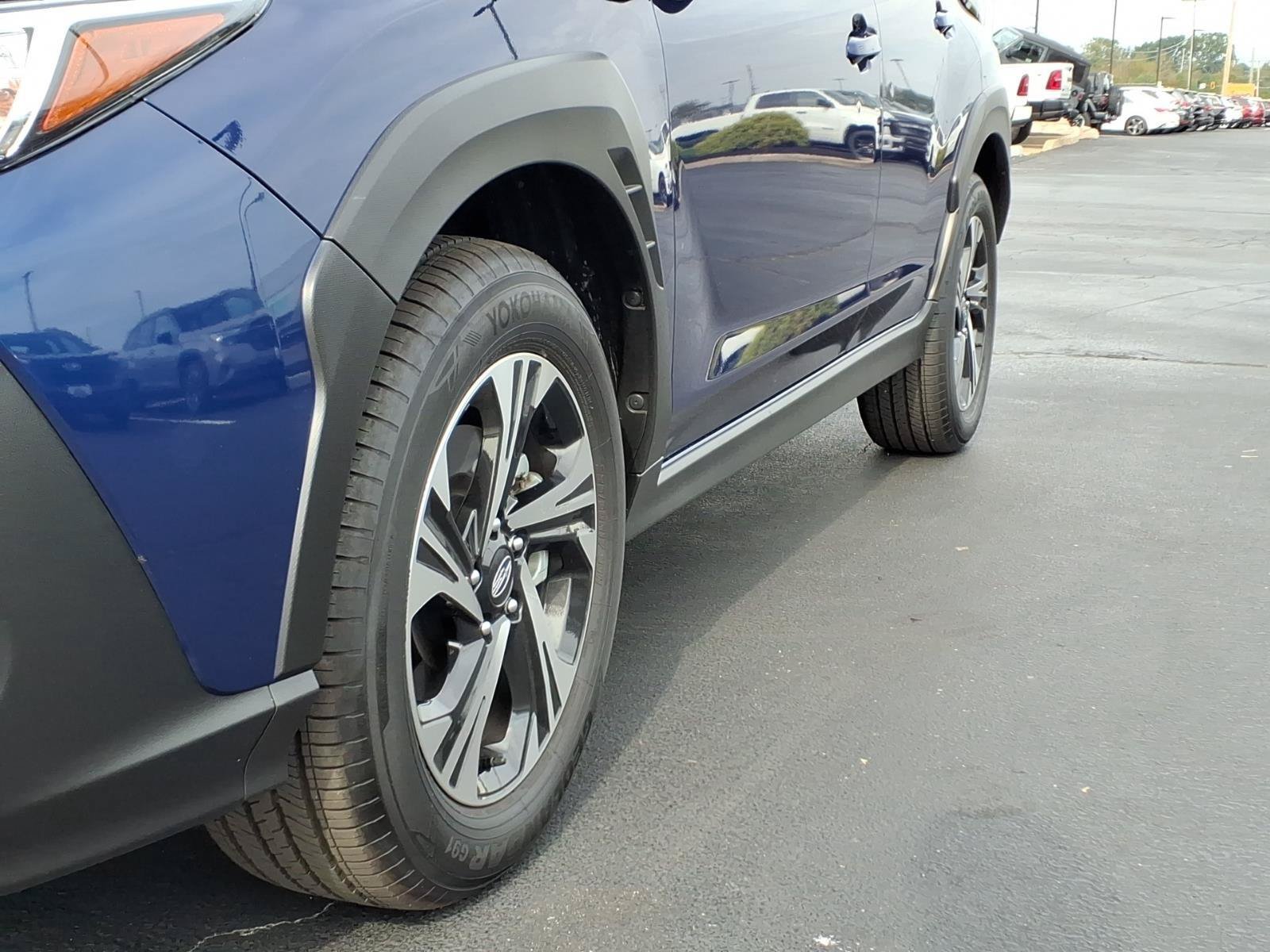 Used 2025 Subaru Crosstrek 2.5i Premium AWD/4WD image 33