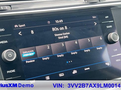 Used 2020 Volkswagen Tiguan SE w/ 3rd Row Seat Package image 25