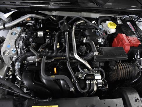 Used 2024 Nissan Sentra S image 30