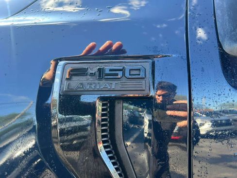 Used 2025 Ford F150 Lariat AWD/4WD image 26