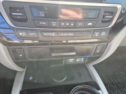 Used 2020 Honda Ridgeline RTL-E image 19