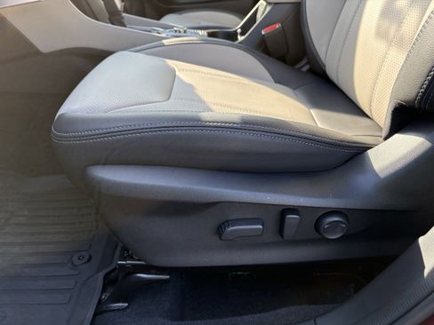 Certified 2024 Subaru Forester Limited w/ Convenience Package image 28