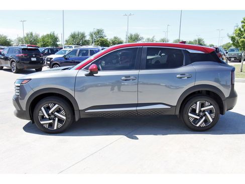 Certified 2025 Nissan Kicks SV FWD image 4