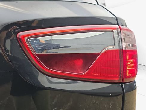 Used 2018 Ford EcoSport S FWD image 35