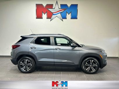 Used 2021 Chevrolet TrailBlazer LT w/ Driver Confidence Package