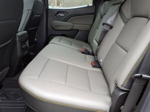 New 2026 Chevrolet Colorado ZR2 w/ Midnight Edition AWD/4WD image 15