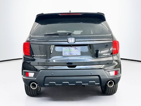 Used 2023 Honda Passport EX-L image 7