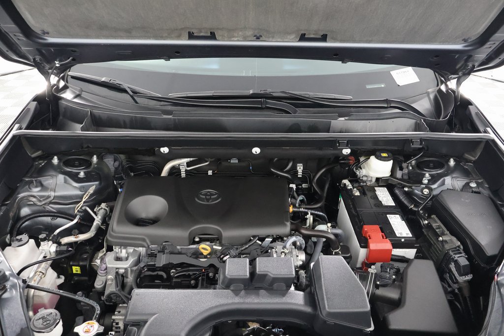 Used 2024 Toyota RAV4 XLE FWD image 15