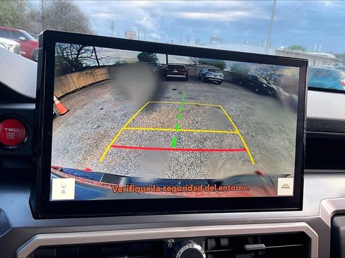 Used 2025 Toyota Tacoma TRD Off-Road image 26