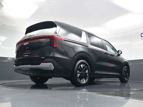 Certified 2025 Kia Carnival LXS image 44