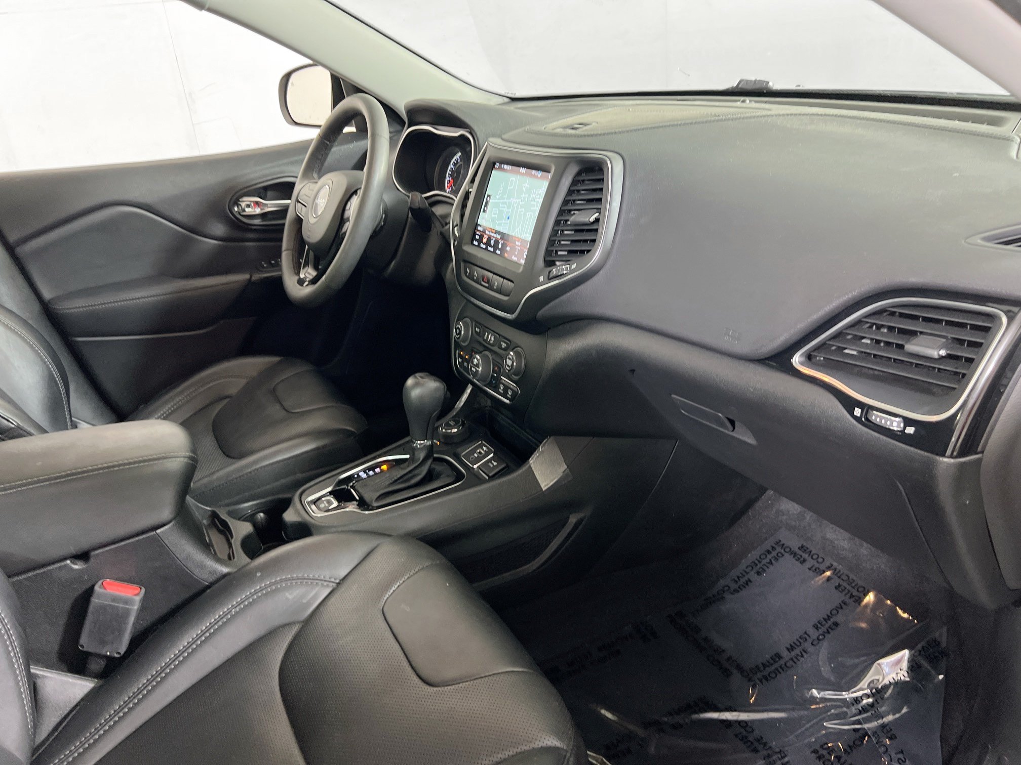 Used 2023 Jeep Cherokee Altitude Lux w/ Lux Elite Package AWD/4WD image 29
