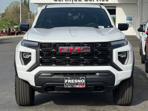 New 2026 GMC Canyon Elevation image 3