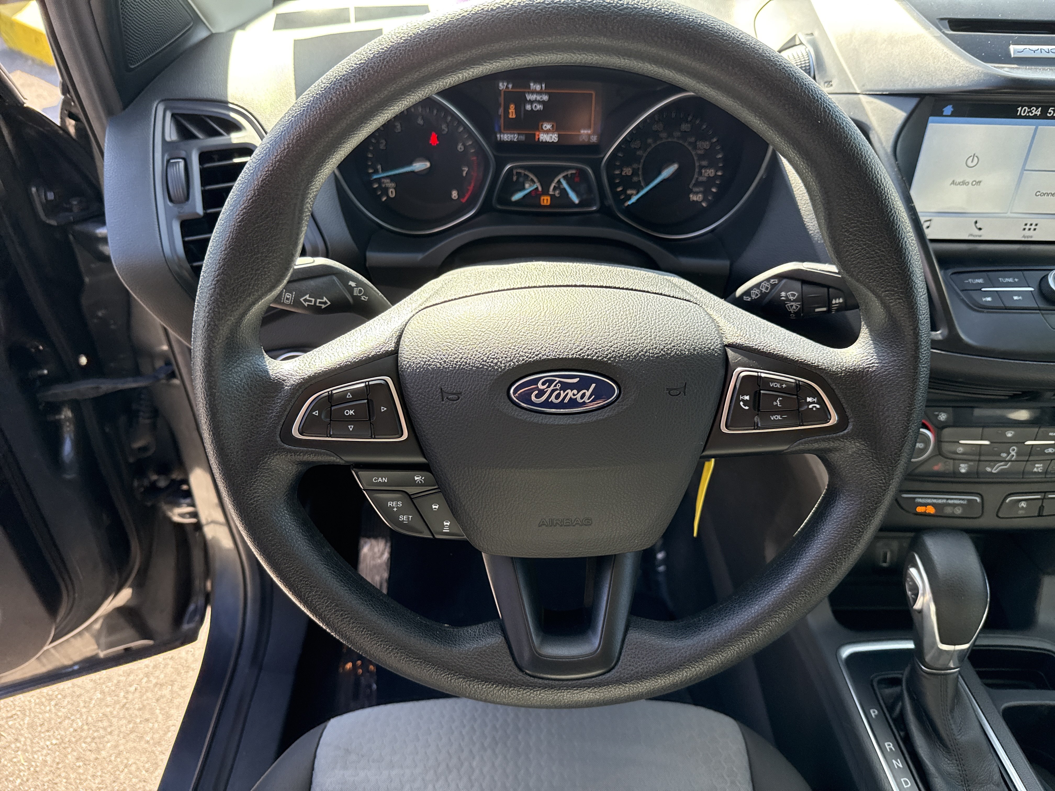 Used 2018 Ford Escape SE w/ Ford Safe & Smart Package AWD/4WD image 17