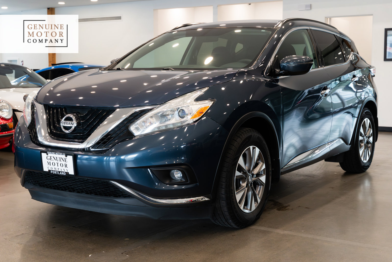 Used 2016 Nissan Murano SV AWD/4WD image 1