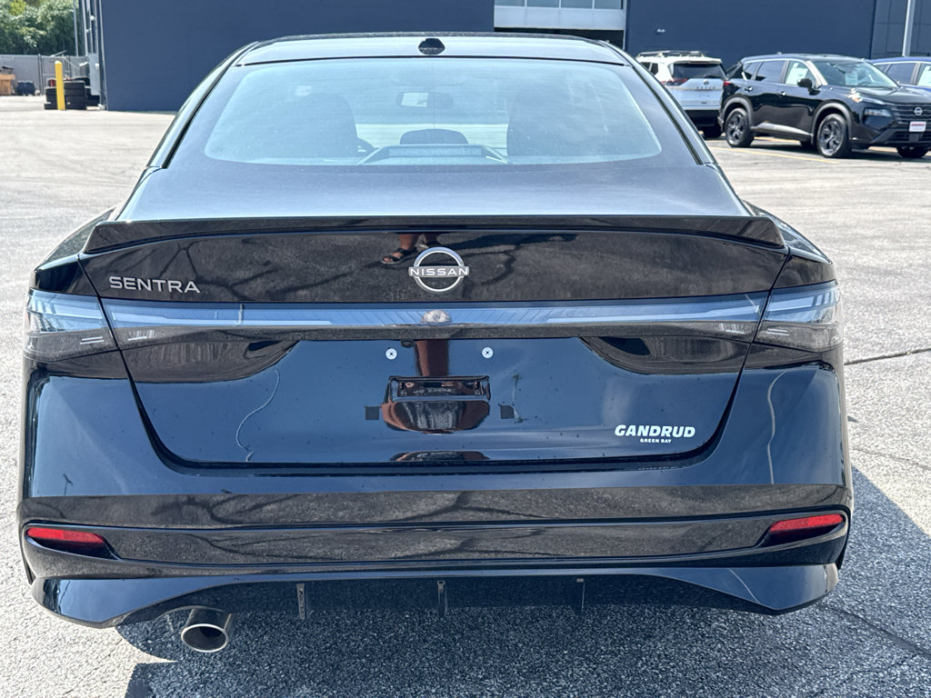New 2027 Nissan Sentra SR FWD image 7