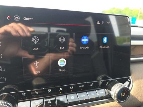 New 2026 GMC Canyon Denali w/ LPO, Black Badging Package AWD/4WD image 13