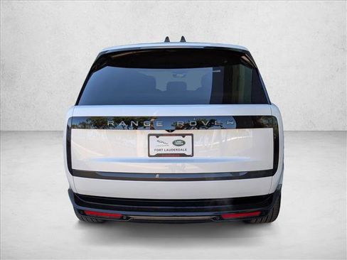 New 2026 Land Rover Range Rover SE image 7
