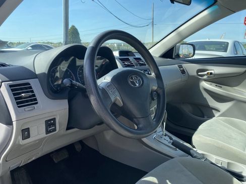 Used 2012 Toyota Corolla LE image 10
