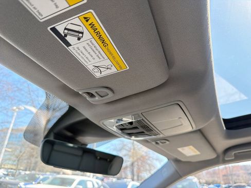 Used 2022 Acura MDX SH-AWD w/ Technology Package image 35