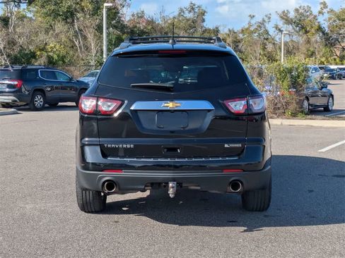 Used 2017 Chevrolet Traverse Premier image 4