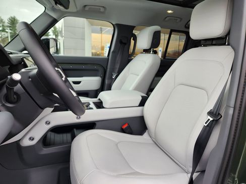 New 2026 Land Rover Defender 110 S image 8
