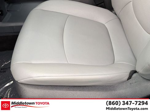 Used 2024 Toyota Sienna XLE image 15