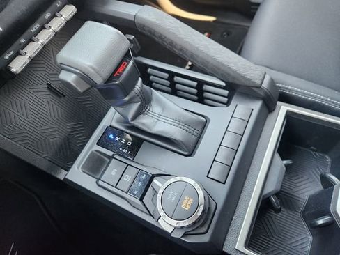 Certified 2025 Toyota Tacoma TRD Sport image 20