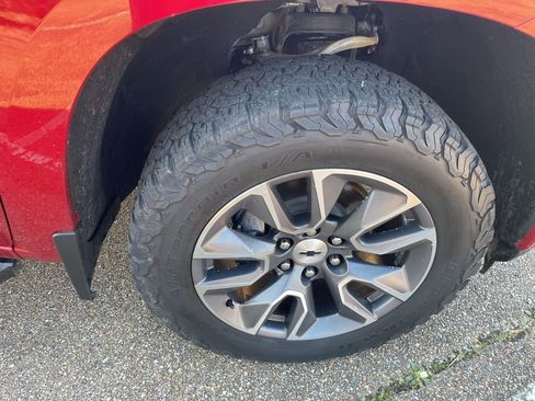 Used 2021 Chevrolet Silverado 1500 RST w/ Z71 Off-Road Package image 11