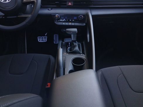 New 2026 Hyundai Elantra Sport FWD image 11