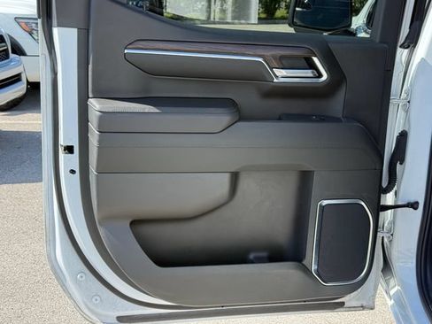 Used 2024 GMC Sierra 1500 SLT RWD image 33