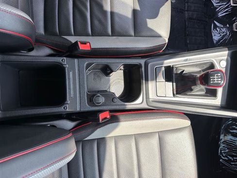 Used 2022 Volkswagen GTI SE FWD image 14