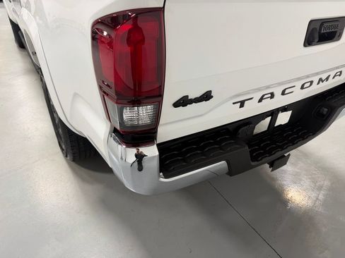 Used 2023 Toyota Tacoma SR5 w/ Black Out Package (TMS) image 13